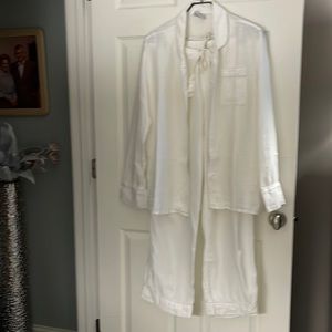100% NWT Belgian Linen Pajamas